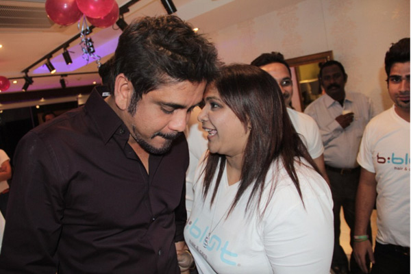 actor nagarjuna political problems in tollywood