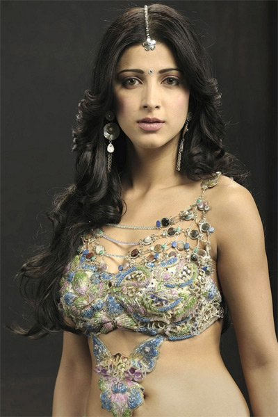 Rajamouli denies approaching Shruti Haasan