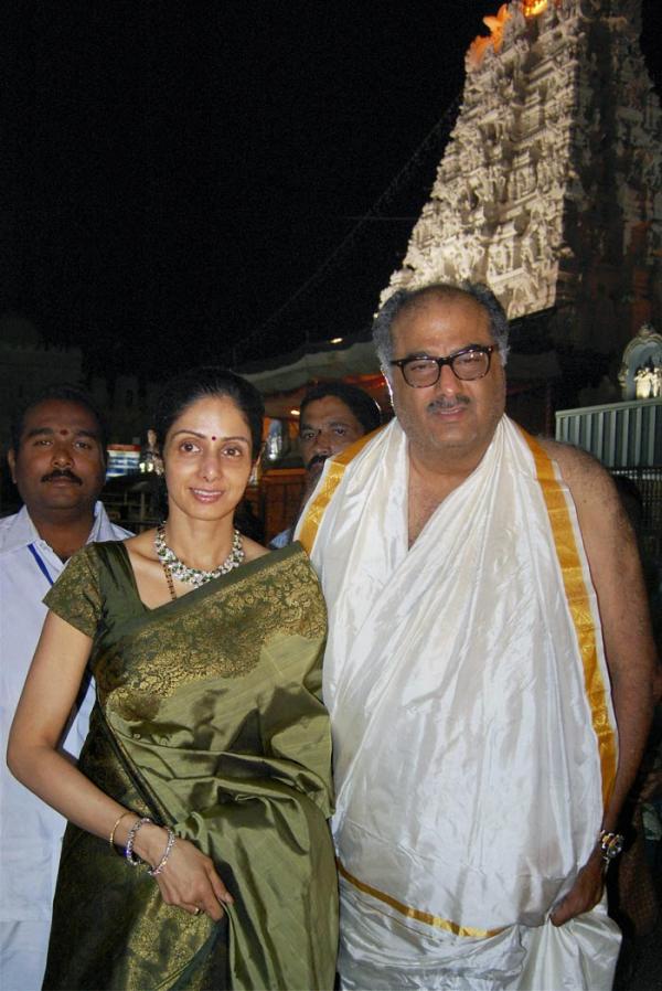Sridevi and boney visit Tirupathi temple 