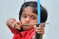 Two year old sets national archery record