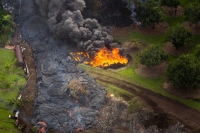 Lava from hawaii volcano edges closer to dozens of homes on the big island