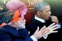 Barack obama chewing gum indian republic day festival
