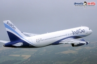 Indigo airlines leave passengers and takeoff