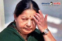 Jayalalithaa slammed by supreme court on defamation cases