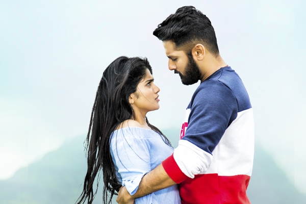 Nithiin LIE Movie Review and Rating. Complete Story and Synopsis.