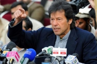 Pakistan tehreek e insaf party president imran khan given bumper offer to hindus