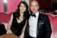 Amazon chief jeff bezos may lose world s richest tag after divorce