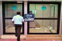 Banks shutter atms as cities go digital remove 358 over june august