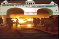 Violence breaks out at sathyabama university after student s suicide