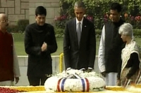 Obama pays homage to mahatma