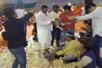 Gujarat folk singer showered with wads of cash triggers row