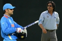 Ramiz raja trolled by indian fans for questioning dhoni s grade