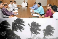 Odisha govt begins evacuating people from low lying areas
