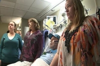 Emergency wedding held in hospitals intensive care unit