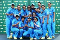 Indian women beats srilanka in final one day
