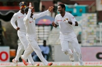India lose 2 quick wickets after 111 run lead on day 3