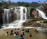 Summer waterfalls andhra pradesh telangana states beautiful tourist spots