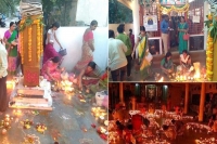 Devottes throng to temples on auspicuous kartheeka poornima day