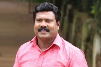 Traces of methyl alcohol found in kalabhavan mani s body