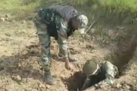 Indian army defuses 9 unexploded mortar shells fired by pakistan