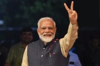 Pm modi vows every moment of my life every fibre of my being devoted to nation