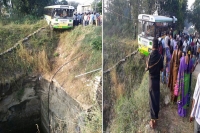 Rtc bus narrow escape from falling into gorge