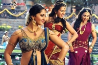 Anushka rudramadevi movie final release date