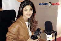Shilpa shetty turns rj for a london based radio station