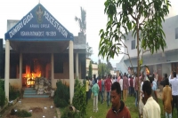 Maoist attack dumbriguda si suspended over mla and ex mla murder case
