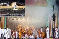 Devotees throng in temples on vaikunta ekadasi