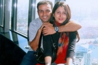 Virender sehwag prefers non striker s end in partnership with wife