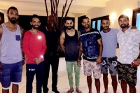Kohli and co receives words of gold from viv richards