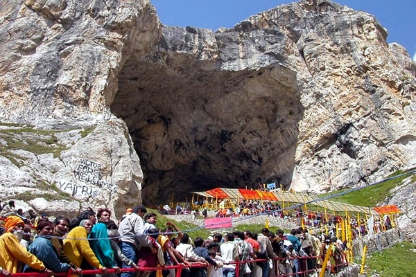 Terrorist attack prone pilgrims to amarnath shrine
