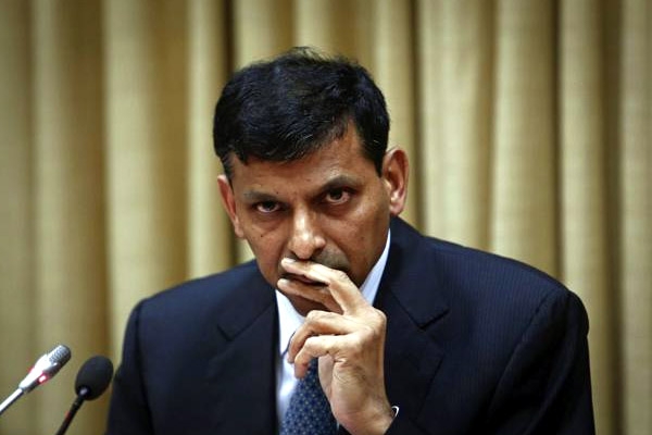 Rbi policy review rajan keeps interest rates unchanged