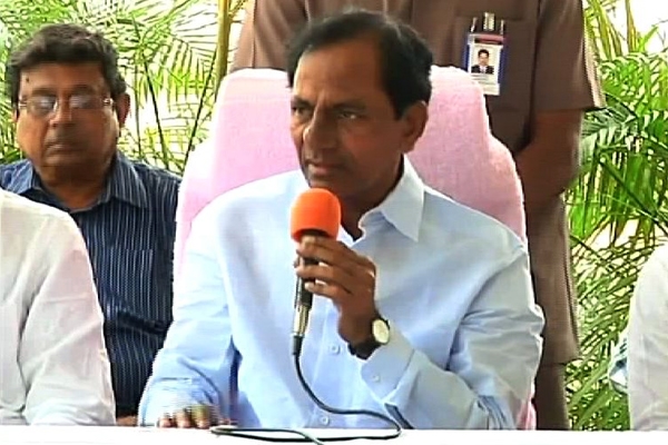 Telangana cm kcr fire on ministers performance in state