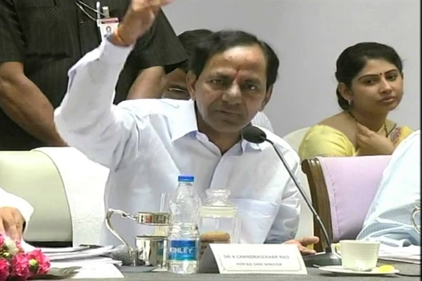 Telangana cm kcr fires on telugu tv news channels once again which members protesting for the past days