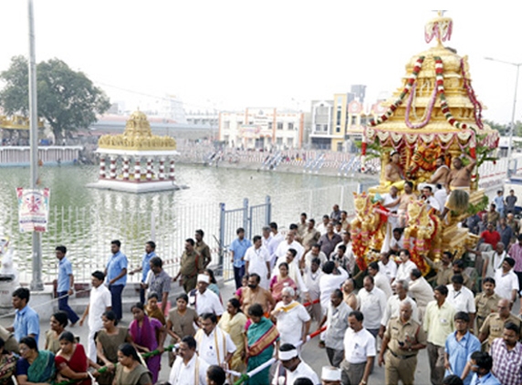 Deity padamavathi on golden chariot