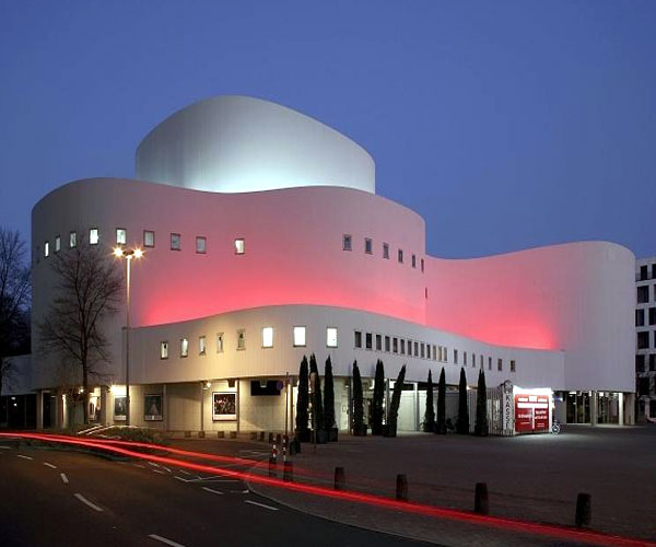 wonderful theaters | ది డసేల్ డోర్ఫర్ షాస్ పీల్హాస్ (The Dusseldorfer Schauspielhaus) | Photo of 0 | worlds spectacular theaters