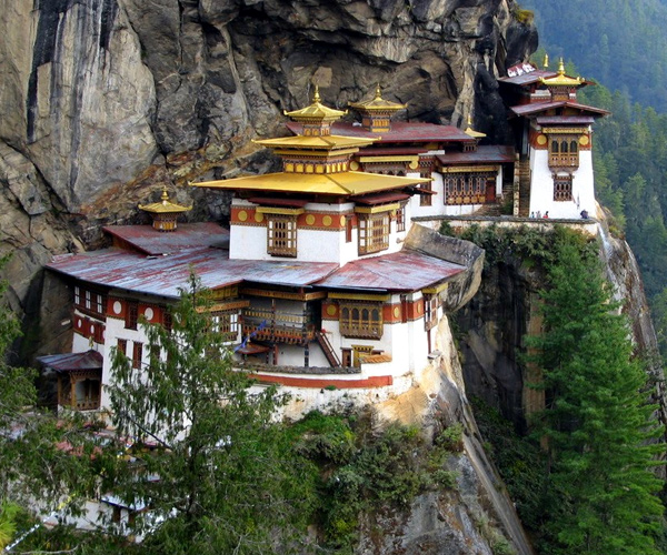 Photo 4of 11 | టైగర్స్ నెస్ట్ మోనెస్టరీ (Tiger's Nest Monastery) | beautiful temples | the beautiful temples in world