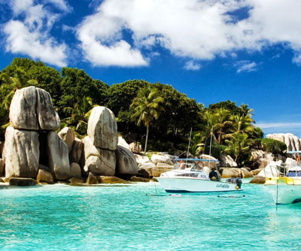 సేచెల్లెస్ (Seychelles Island) | beautiful islands | Photo 4of 8 | worlds beautiful islands