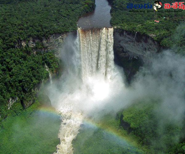Best Rivers | Beautiful Waterfalls | Photo of 0 | కైటియూర్ ఫాల్స్ (Kaieteur Falls)
