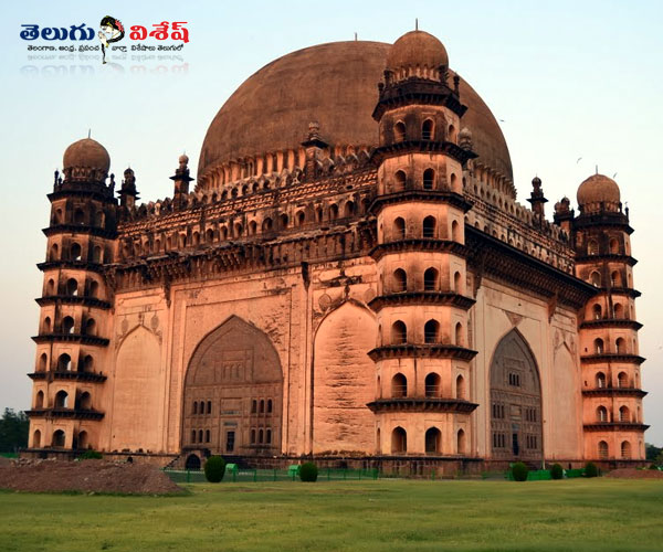 గోల్ గుంబజ్ | Photo 9of 10 | india best destinations | india wonders