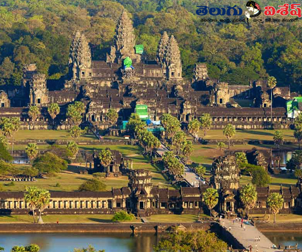 Photo 8of 8 | icelands in world | worlds wonderful mountains | అంగ్ కోర్ వాట్ (Angkor Wat)