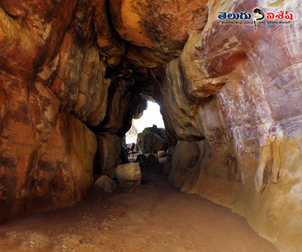 india caves | Photo 8of 10 | the mysterious caves | భింబెట్కా గుహలు