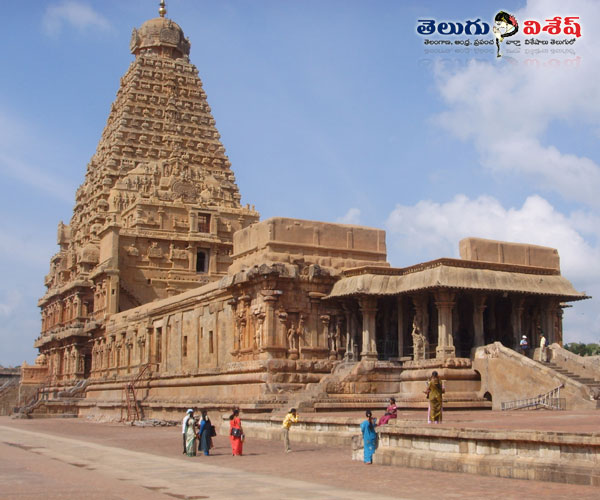 historical stories of temples | Photo 8of 9 | బృహదేశ్వర దేవాలయం | india hindu temples