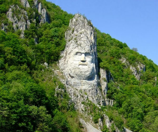 Photo 4of 10 | స్టాట్యూ ఆప్ డెసిబలస్ (Statue of Decebalus) | largest builts in the world | man made things in the world