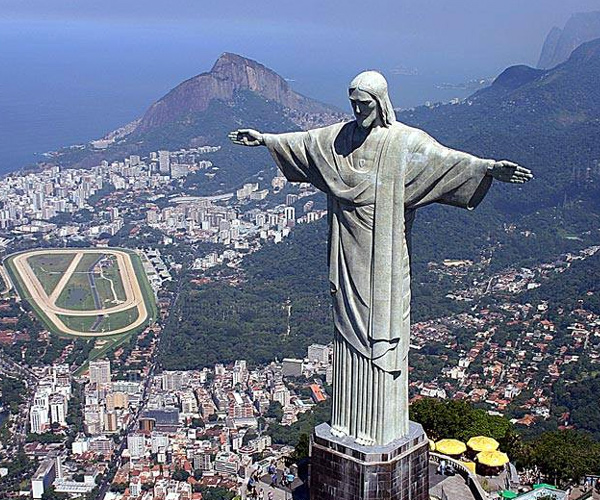 క్రైస్ట్ ది రిడీమర్ (Christ the Redeemer) | worlds best things | worlds best buildings | Photo 9of 9