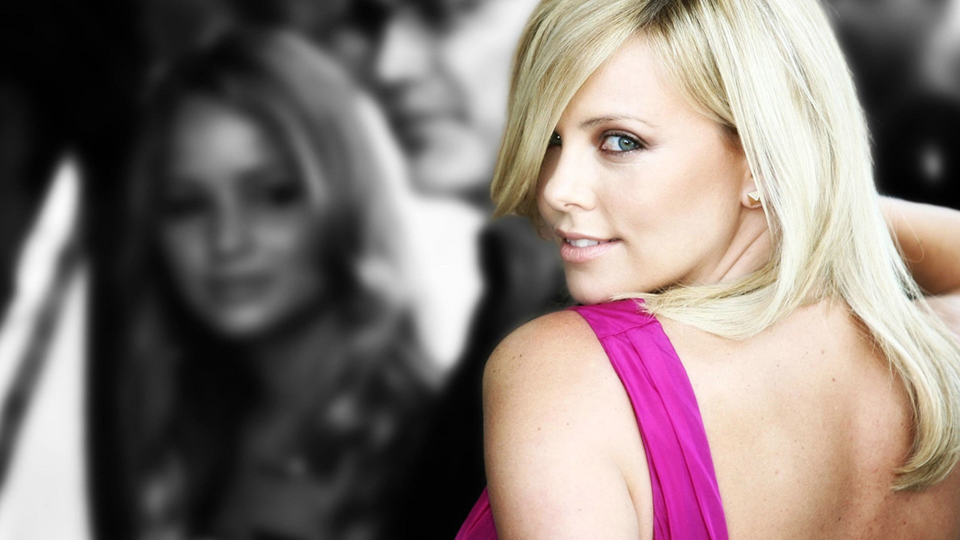 Photo 2of 5 | Charlize Theron Wallpapers | Charlize Theron New Wallpapers | Charlize Theron