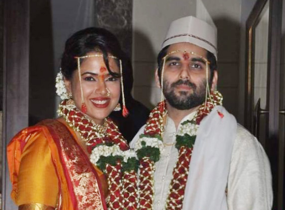 Sameera-Reddy-Wedding-picks