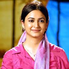 heroine's role in Kushiga ... The film will have Power Star Pawan Kalyan 